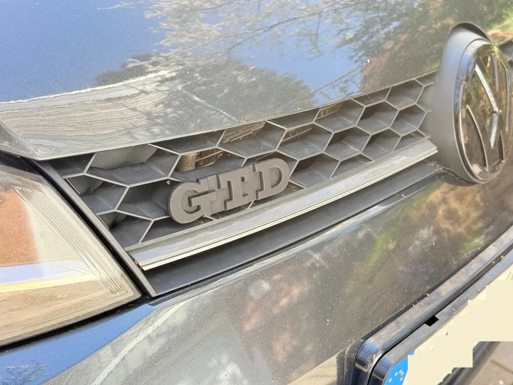 Logo GTD calndra anteriore Vw Golf 7