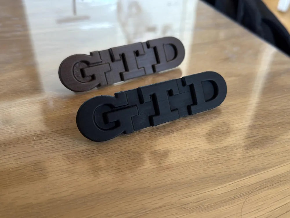 Logo GTD calndra anteriore Vw Golf 7