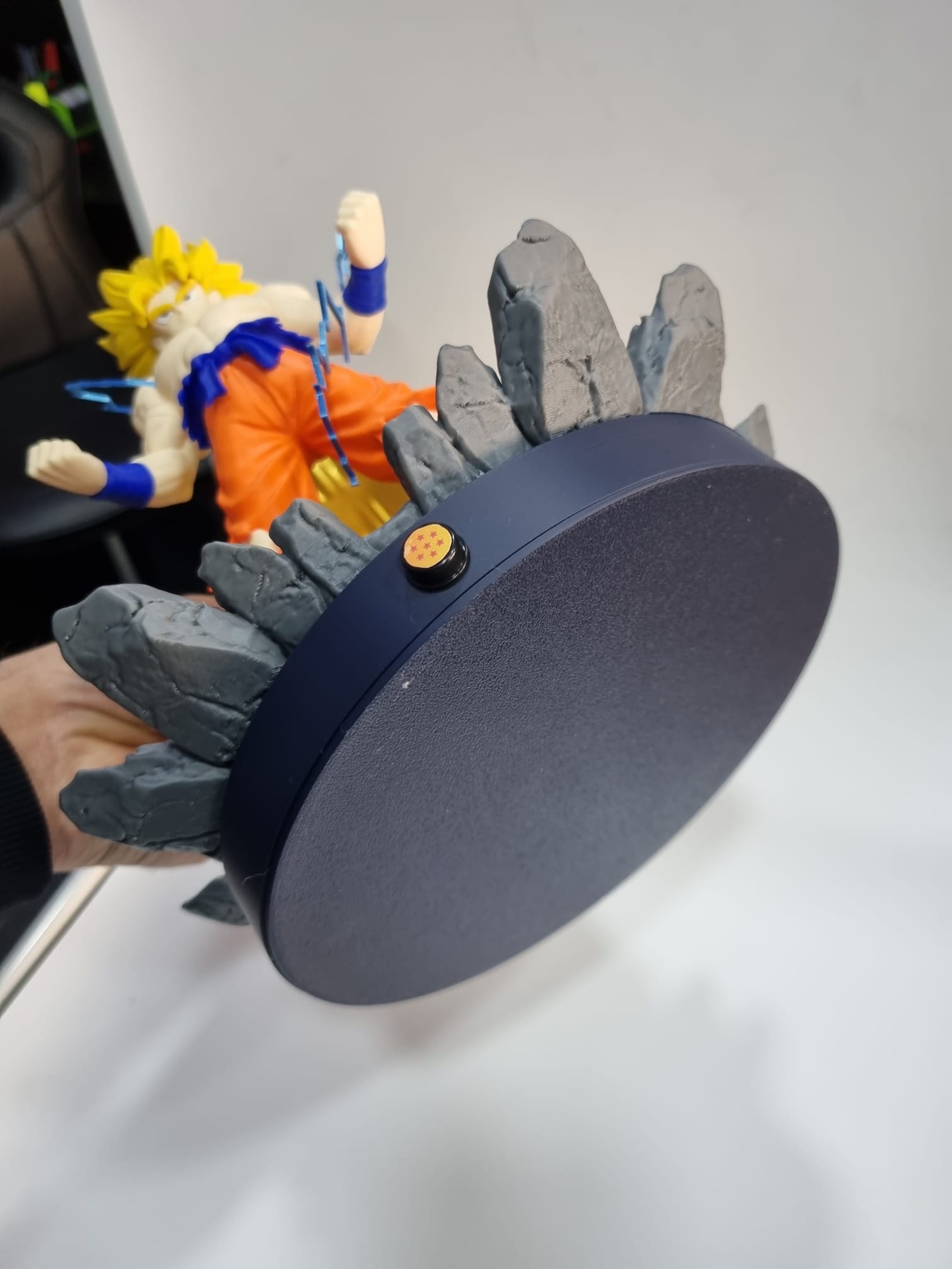 Action Figure Super  Saiyan  con audio e voci