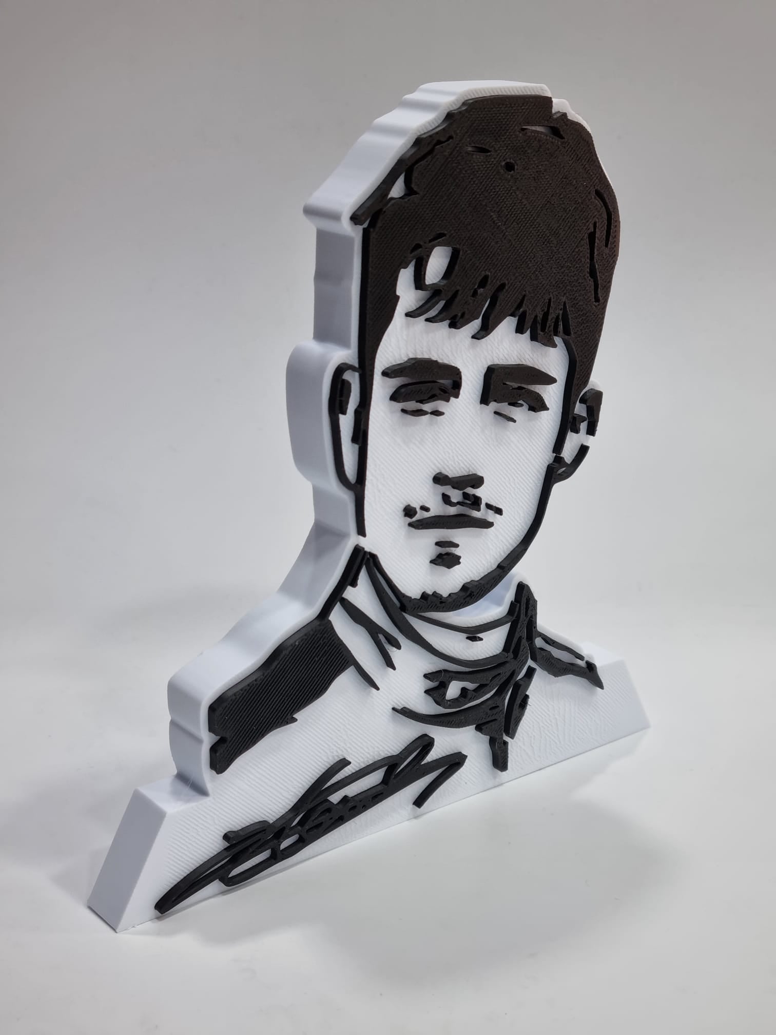 Decoro da tavolo Charles Leclerc