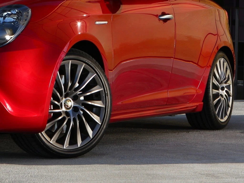 Minigonne Alfa Romeo Giulietta quadrifoglio  in plastica(ABS)